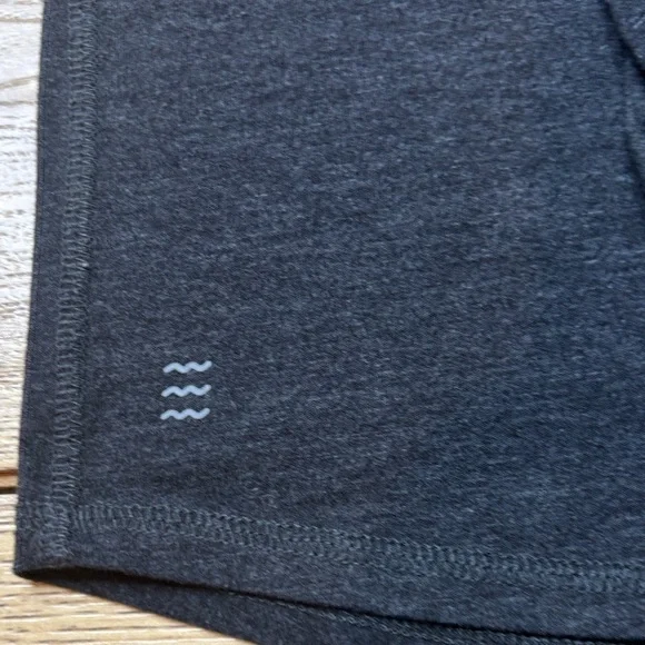 Women’s Free Fly Apparel Bamboo Shade Long Sleeve T-Shirt Size Small - Picture 2 of 6